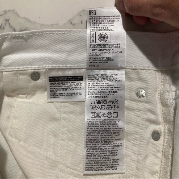 LEVI’S 511 Sz 33 x 32 Premium Denim White Jeans - Picture 9 of 12